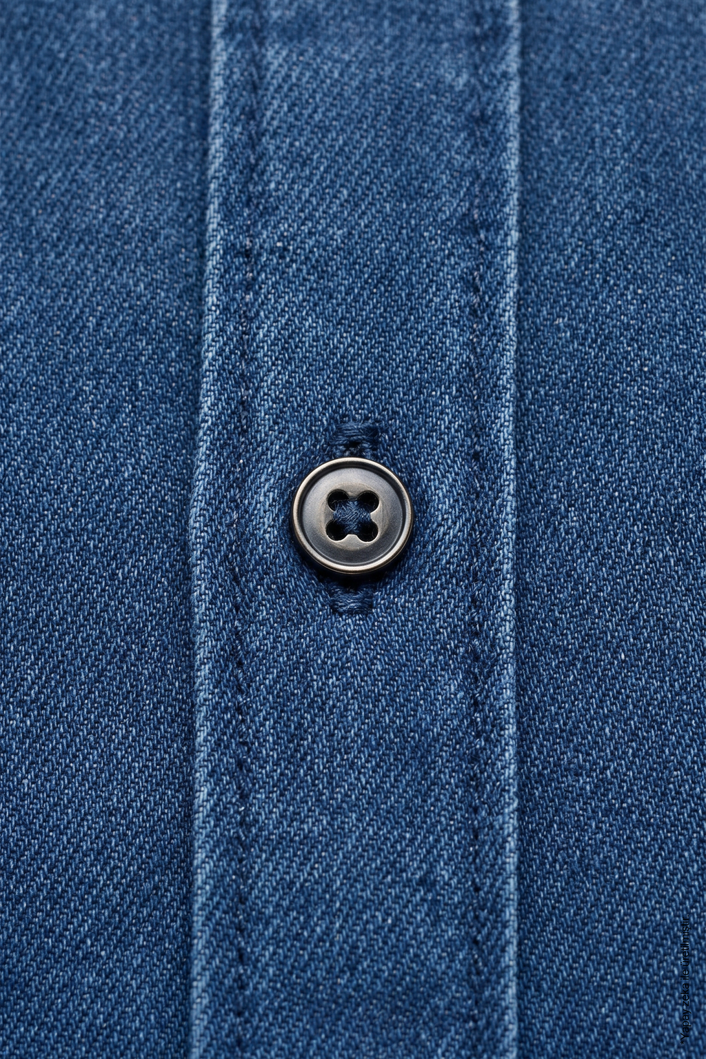 İndigo Denim Slim Fit Erkek Gömlek – Düğmeli Yaka