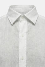 beyaz-keten-erkek-gomlek