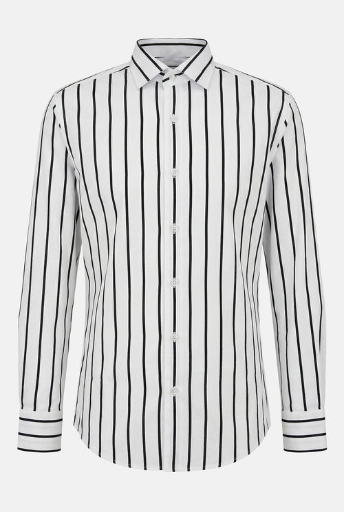 siyah-cizgili-beyaz-erkek-gomlek